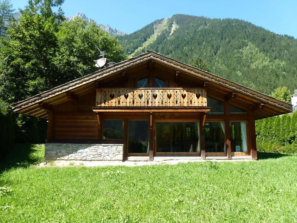 Chalet June Chamonix 0*,  France